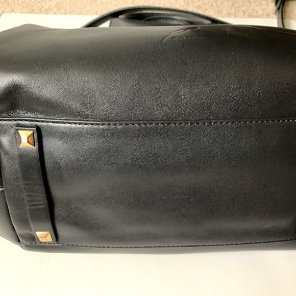 Designer Brian Atwood Leather AHAVEN Tassel Zip Pocket BLACK Tote Hand Bag NWT - Picture 12 of 13